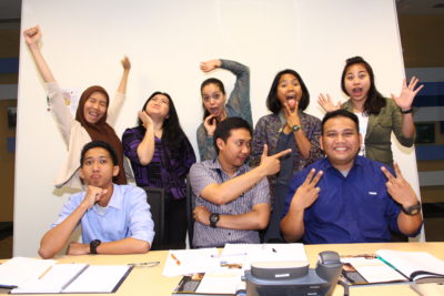 Les Bahasa Inggris Karyawan di Makassar